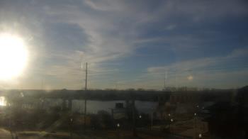 Weather camera view of Miss Lauras.