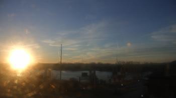 Weather camera view of Miss Lauras.