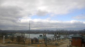 Weather camera view of Miss Lauras.