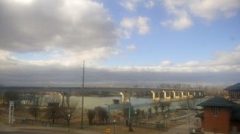 Weather camera view of Miss Lauras.