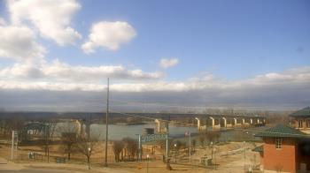 Weather camera view of Miss Lauras.