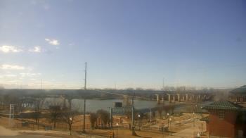 Weather camera view of Miss Lauras.