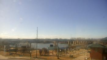 Weather camera view of Miss Lauras.