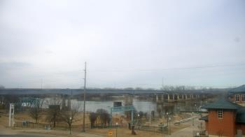 Weather camera view of Miss Lauras.