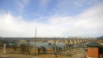 Weather camera view of Miss Lauras.