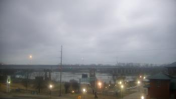 Weather camera view of Miss Lauras.