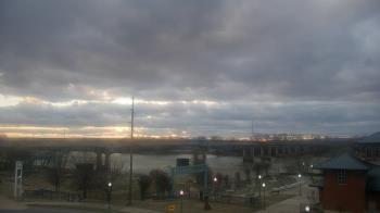 Weather camera view of Miss Lauras.