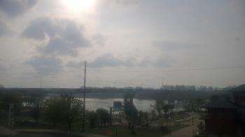 Weather camera view of Miss Lauras.