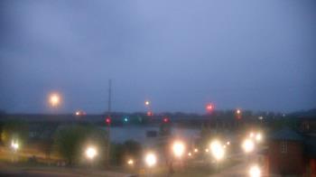 Weather camera view of Miss Lauras.