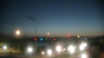 Weather camera view of Miss Lauras.