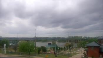 Weather camera view of Miss Lauras.