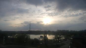 Weather camera view of Miss Lauras.