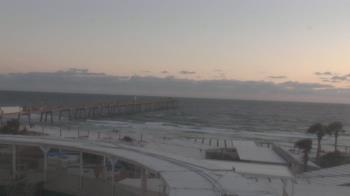 Weather camera view of The Gulfarium.