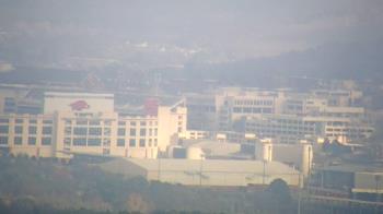 Weather camera view of Kessler Mountain.