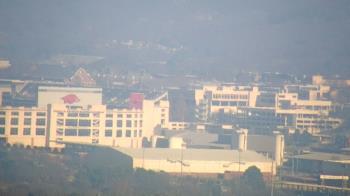 Weather camera view of Kessler Mountain.