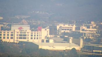 Weather camera view of Kessler Mountain.