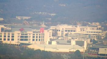 Weather camera view of Kessler Mountain.