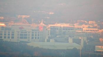 Weather camera view of Kessler Mountain.