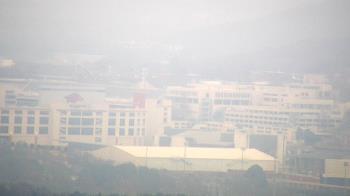 Weather camera view of Kessler Mountain.