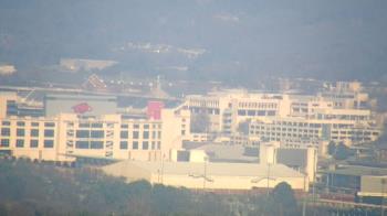 Weather camera view of Kessler Mountain.