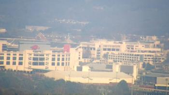 Weather camera view of Kessler Mountain.