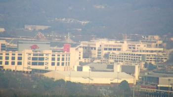 Weather camera view of Kessler Mountain.