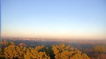 Weather camera view of Kessler Mountain.