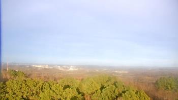 Weather camera view of Kessler Mountain.