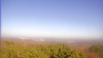 Weather camera view of Kessler Mountain.