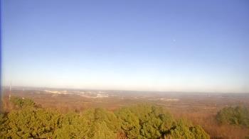 Weather camera view of Kessler Mountain.