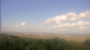 Weather camera view of Kessler Mountain.