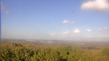 Weather camera view of Kessler Mountain.