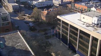 Weather camera view of The Graduate Hotel.