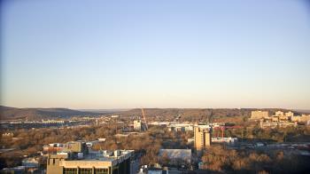 Weather camera view of The Graduate Hotel.