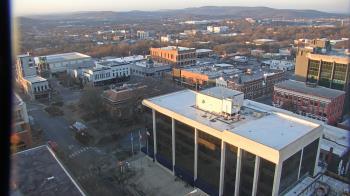 Weather camera view of The Graduate Hotel.