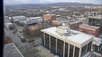 Weather camera view of The Graduate Hotel.