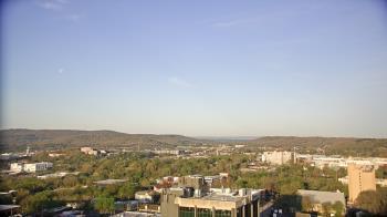 Weather camera view of The Graduate Hotel.