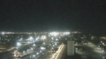 Weather camera view of Garden City Coop Inc - city center.