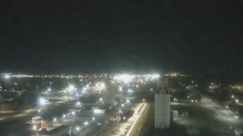 Weather camera view of Garden City Coop Inc - city center.