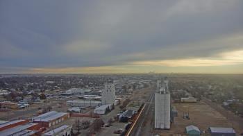 Weather camera view of Garden City Coop Inc - city center.