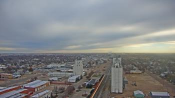 Weather camera view of Garden City Coop Inc - city center.