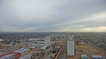 Weather camera view of Garden City Coop Inc - city center.