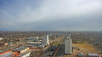 Weather camera view of Garden City Coop Inc - city center.