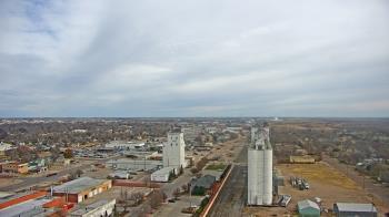 Weather camera view of Garden City Coop Inc - city center.