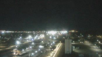 Weather camera view of Garden City Coop Inc - city center.