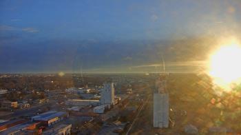 Weather camera view of Garden City Coop Inc - city center.