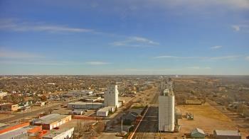 Weather camera view of Garden City Coop Inc - city center.