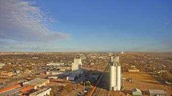 Weather camera view of Garden City Coop Inc - city center.