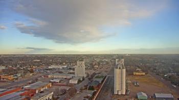 Weather camera view of Garden City Coop Inc - city center.