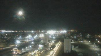 Weather camera view of Garden City Coop Inc - city center.